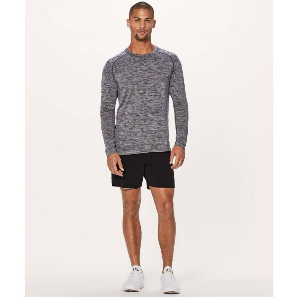 Lululemon Metal Vent Tech‎ Long Sleeve Top Size XL
